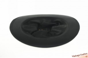 © VintageHatter.com | tc-9017-56-1 Vouwbare hoge opera klakhoed Albert Eckenbrecker and Co. zwart zijde 56,5 Vouwbare hoge opera klakhoed Albert Eckenbrecker and Co. zwart zijde 56,5