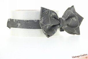 Vintage bowtie grey with leaf pattern