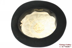 © VintageHatter.com | b-9017-56-5 Bowler hat Lonconito black hardtop felt 56,5 Bowler hat Lonconito black hardtop felt 56,5