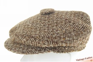 Cap with snapbutton Tonak brown white wool 56