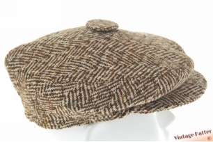 Cap with snapbutton Tonak brown white wool 56