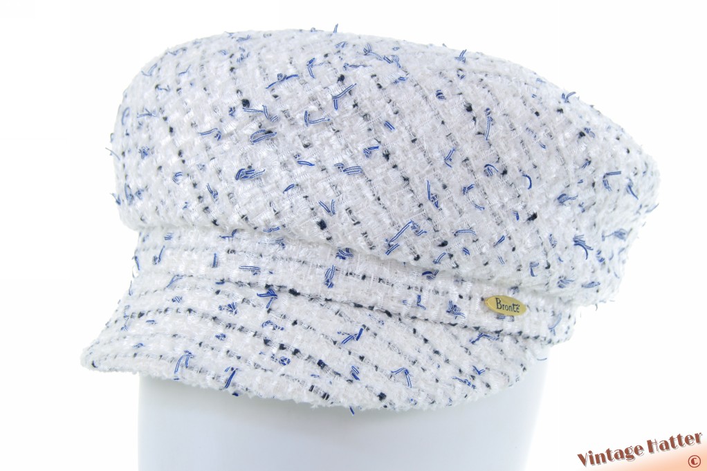 Damespet Bronté Ella wit met blauwe accenten 58-59 [nieuw]