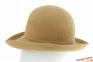 Ladies hat beige brushed felt with floral stitching 55 (S)