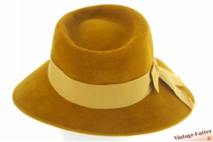 Dameshoed oranjegeel velour 55 (S)