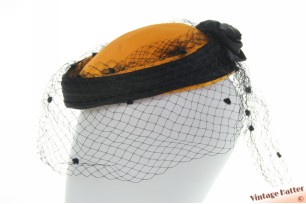 © VintageHatter.com | d-1006-56-1 Cocktail pillbox hat orange satin with black veil 55-56 Cocktail pillbox hat orange satin with black veil 55-56