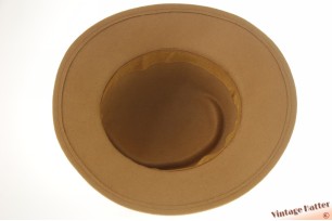 Dameshoed beige wolvilt 55 (S)