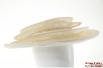 Wide ladies pagode hat MadHatter Amsterdam champagne white silk 56,5 [new]