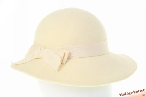 Dameshoed Janout Hüte ivoorwit vilt 53,5 (XXS) Dameshoed Janout Hüte ivoorwit vilt 53,5 (XXS)