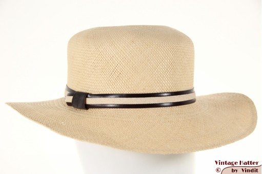 © VintageHatter.com | d-1015-56-15 Originele dames Panamahoed geelbeige stro 56,5 Originele dames Panamahoed geelbeige stro 56,5