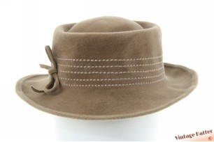 Ladies hat beige velour 55,5 (S)