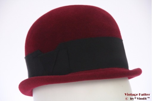 Ladies bowler-type hat dark red velour 53 (XXS)