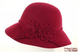 Ladies hat burgundy red felt with felt flowers 54-58 [new]