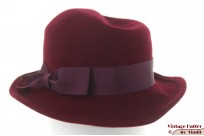 Dameshoed CandA donker bordeaux vilt 56,5