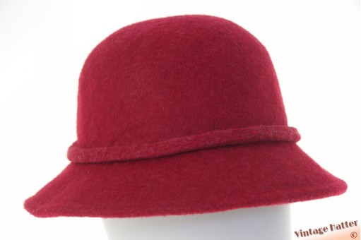 Dameshoed buckethat Stellazeta bordeaux rood met strik achterop de zijkant 57-58