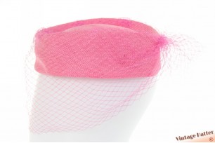 Dames pillbox cocktailhoed roze sisal met lange voile 57