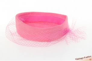 Dames pillbox cocktailhoed roze sisal met lange voile 57