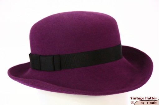 © VintageHatter.com | d-4007-54-7 Dameshoed paars vilt 54,5 (XS) Dameshoed paars vilt 54,5 (XS)