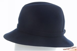 Dameshoed Crisca donker blauw vilt met golf 56,5