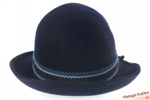 © VintageHatter.com | d-5011-56-24 Dameshoed Ischler Hut donkerblauw vilt 56 Dameshoed Ischler Hut donkerblauw vilt 56