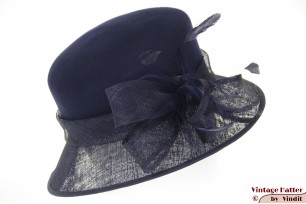 Ladies hat Favorite dark navy sinamay, felt and feathers 57 [new]