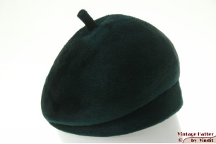 © VintageHatter.com | d-6004-55-1 Dameshoed donker groen zacht haarvilt 55 (S) Dameshoed donker groen zacht haarvilt 55 (S)