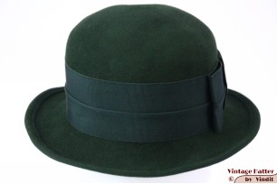 © VintageHatter.com | d-6009-55-5 Dameshoed Marianne Willer groen vilt 55 (S) Dameshoed Marianne Willer groen vilt 55 (S)