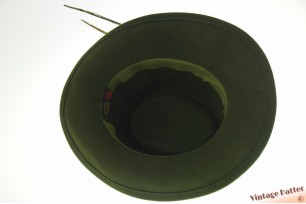 Dameshoed Mayser Modell groen vilt met lange veren 55 (S)
