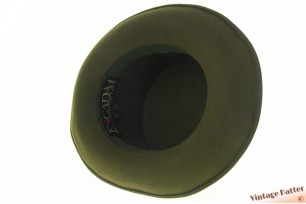 Hoge dameshoed Escada by Margaretha Ley groen vilt 57