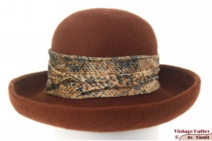 © VintageHatter.com | d-8004-55-2 Ladies hat brown soft fur felt 55 (S) Ladies hat brown soft fur felt 55 (S)
