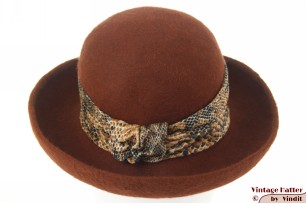 © VintageHatter.com | d-8004-55-2 Ladies hat brown soft fur felt 55 (S) Ladies hat brown soft fur felt 55 (S)