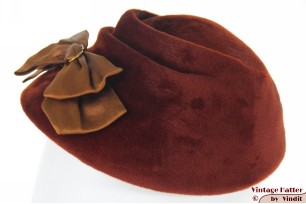 © VintageHatter.com | d-8012-55-3 Dames cocktailhoed oranje bruin zacht haarvilt 55 (S) Dames cocktailhoed oranje bruin zacht haarvilt 55 (S)