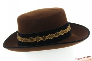 Ladies hat Hückel brown velvet-like felt with decorative band 55 (S)