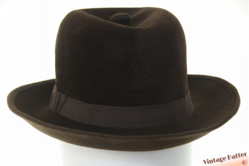 Dameshoed B. Fléchet bruin fluweel 55 (S) Dameshoed B. Fléchet bruin fluweel 55 (S)