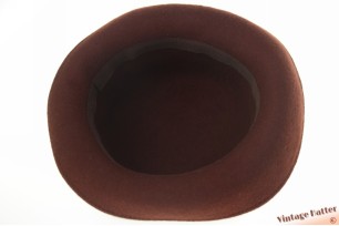 Ladies hat brown felt with black velvet band 59