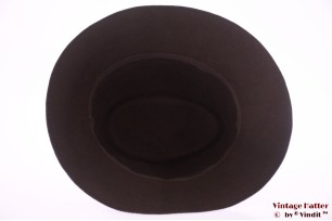 Ladies hat brown velour 56