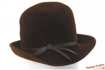 Dameshoed bruin velour 55,5 (S)