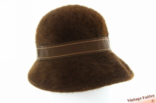 © VintageHatter.com | d-8028-55-13 Dameshoed Kangol bruin angora 54-56 (S) Dameshoed Kangol bruin angora 54-56 (S)