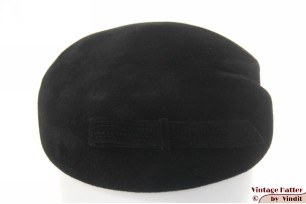 Dames pillbox hoed zwart velour 55 (S)