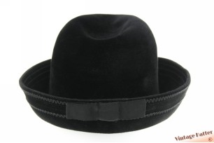 © VintageHatter.com | d-9005-55-42 Dameshoed zwart velour 55 (S) Dameshoed zwart velour 55 (S)