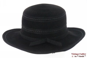 Ladies hat Mayser black velvet 56