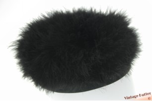 Dames bonnet hoed zwarte veren 56