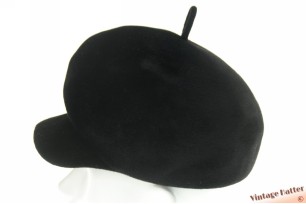 © VintageHatter.com | d-9005-56-43 Petvormige dameshoed zwart velour met ring bovenop 56 Petvormige dameshoed zwart velour met ring bovenop 56