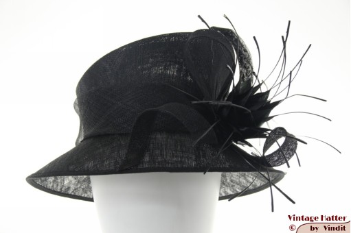 Ladies hat Favorite Modell black sinamay and feathers 56-57 [new]