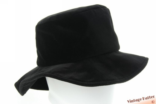 Flexible ladies hat black velvet 58