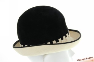 Ladies hat Mode-salon M. Esch black velour and white felt 53,5 (XXS)