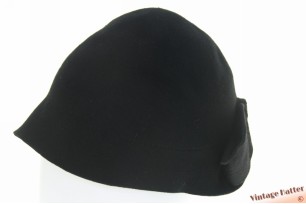 Ladies cloche hat black felt with felt bow 56