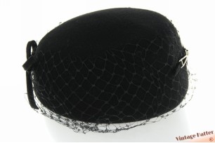 Dames pillbox cocktailhoed zwart vilt met aangehechte voile 56