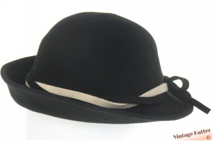 Ladies hat black woolfelt with white felt band 57