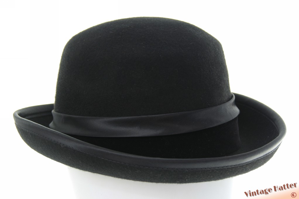 Dameshoed zwart wolvilt uit Italië 57