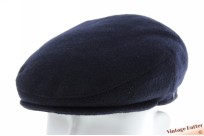 Platte pet Balke donkerblauw wolmix met oorwarmers...